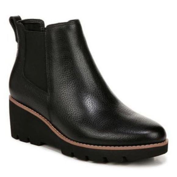 Vionic Black Aliso Wedge Chelsea Boot Size 7 New - Picture 1 of 8